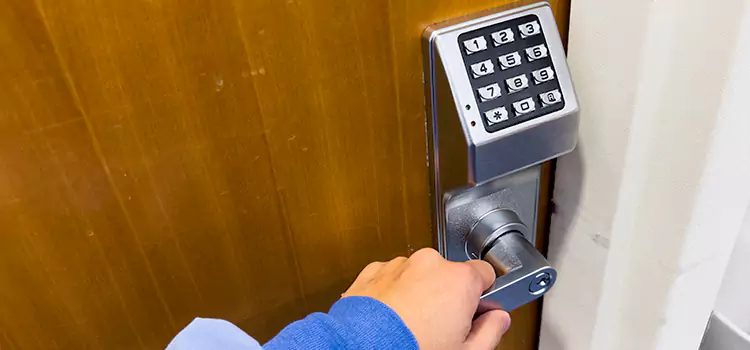 Why Choose Us for Your Keypad Lock Needs in Jacksonville, IL?